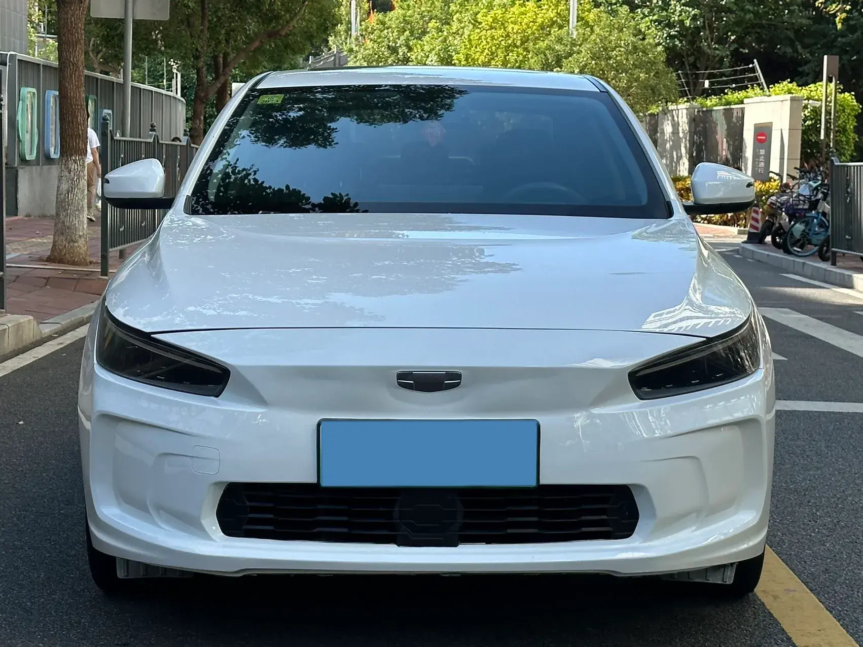 2021 GEOMETRY A thumbnail 2