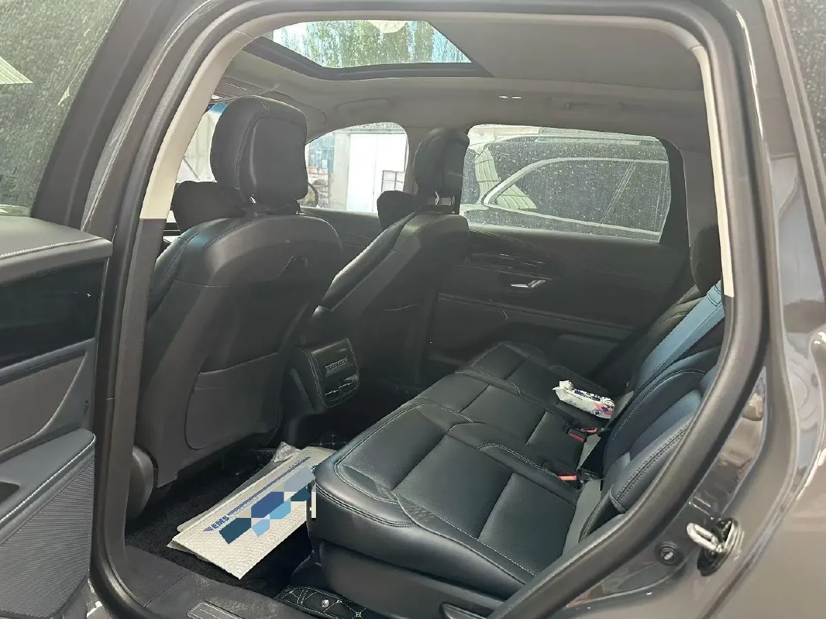 2023 Lincoln Nautilus 2.0T 261HP L4 8AT,autocango,china used car exporter,china ev exporter,chinese used car exporter,chinese used ev exporter