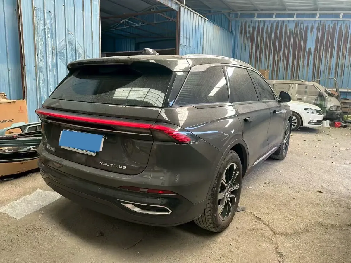 2023 Lincoln Nautilus 2.0T 261HP L4 8AT,autocango,china used car exporter,china ev exporter,chinese used car exporter,chinese used ev exporter