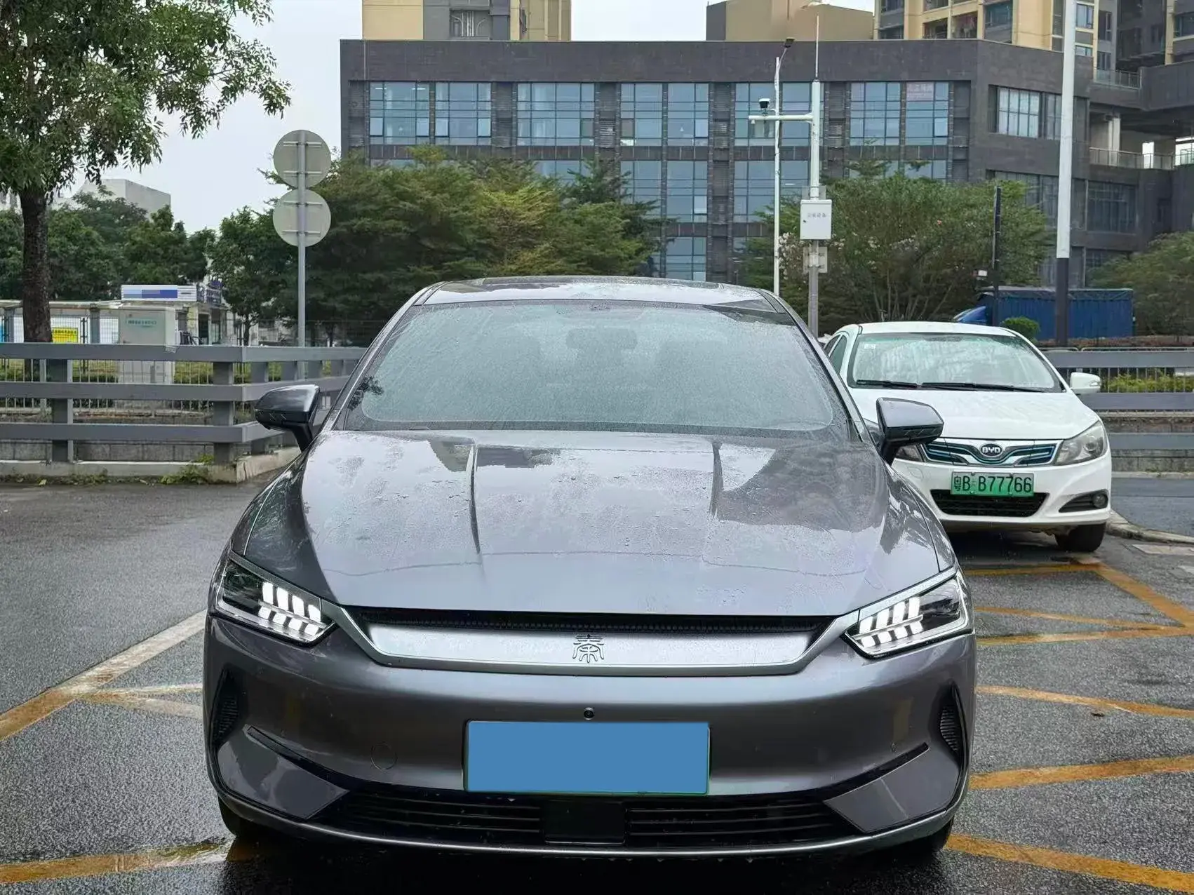 2023 BYD QIN thumbnail 2