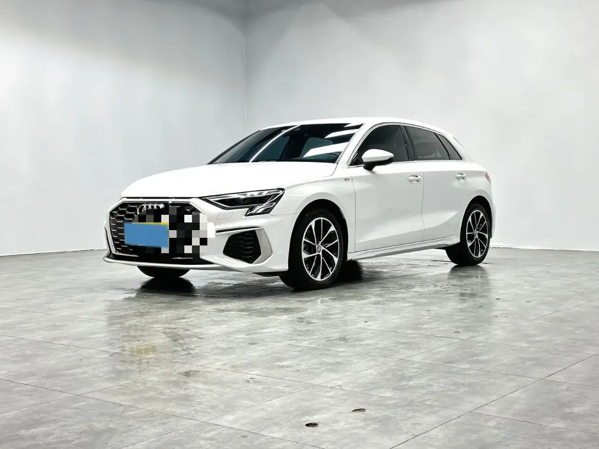2021 AUDI A3 view 1