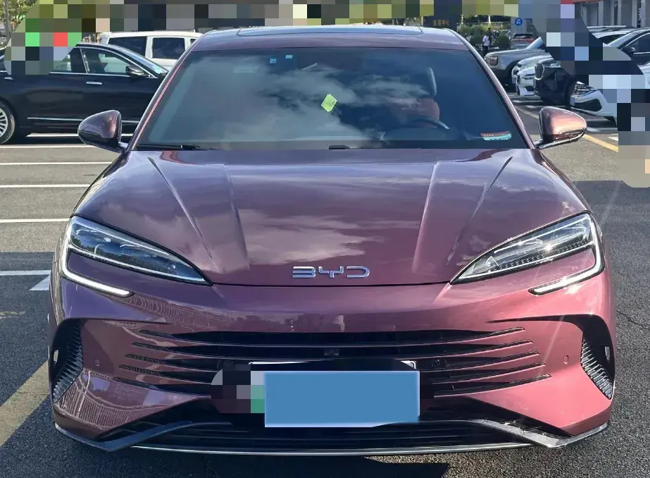 2023 BYD SEAL thumbnail 2