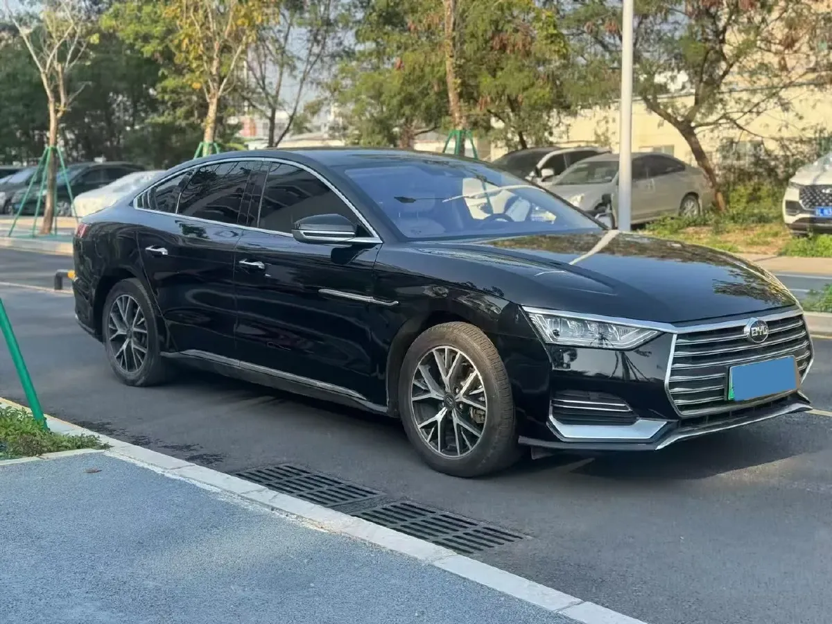 2021 BYD e9 BEV 64.8KWH,autocango,china used car exporter,china ev exporter,chinese used car exporter,chinese used ev exporter