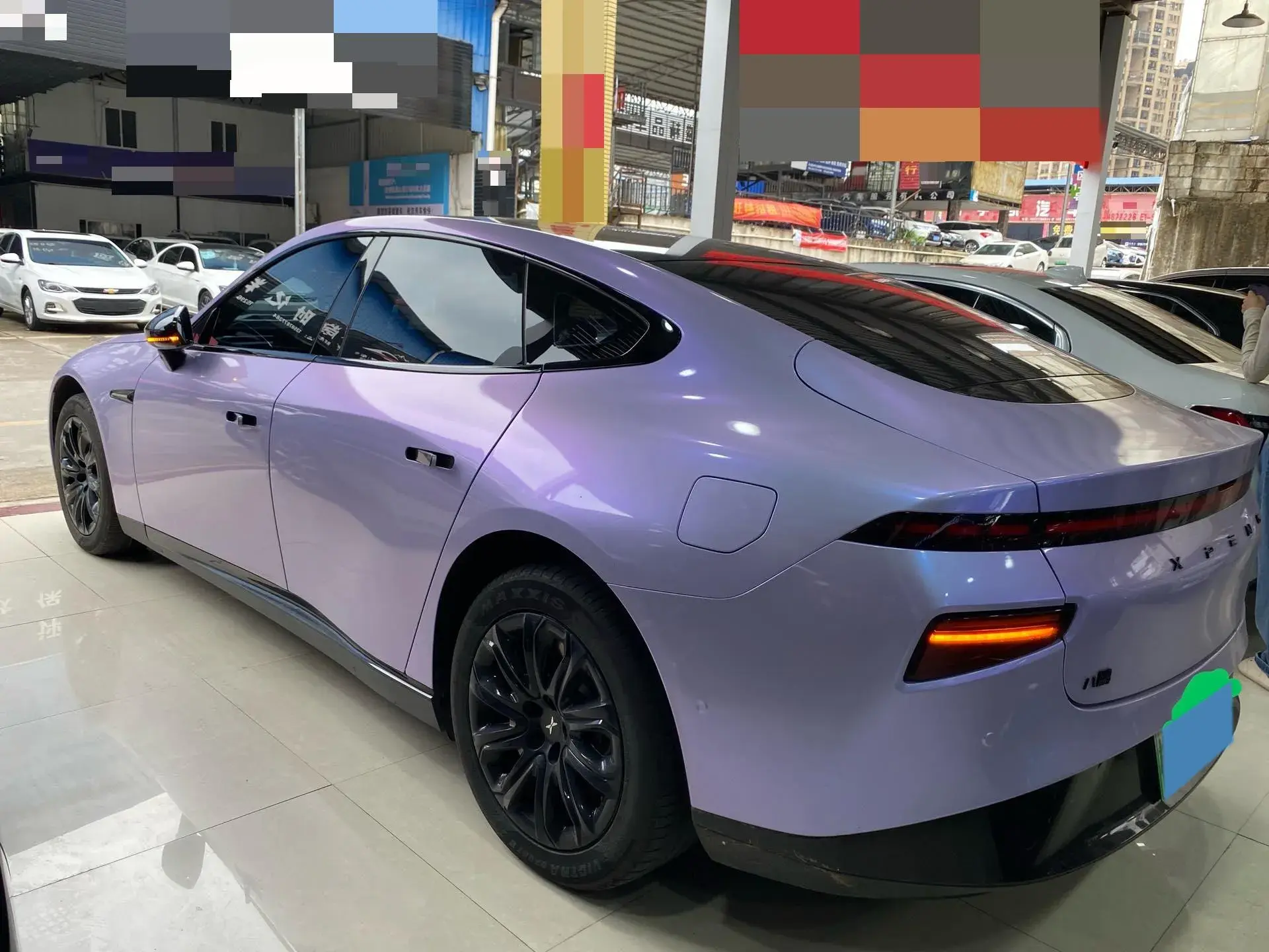 2020 XPENG P7 thumbnail 4