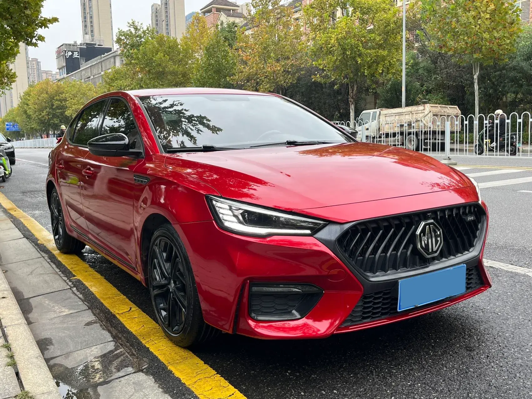 2020 MG MG6 thumbnail 3