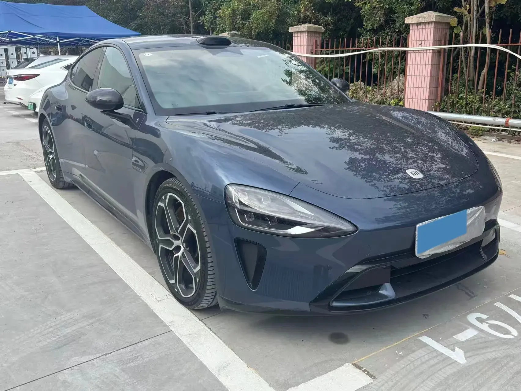 2024 MI SU7 thumbnail 3