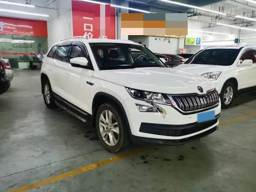 2017 SKODA KODIAK thumbnail 3