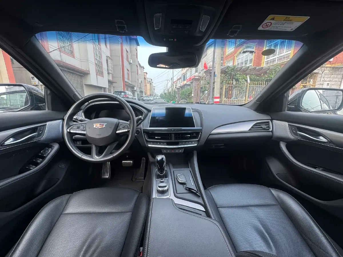 2024 Cadillac CT5 2.0T 237HP L4 10AT,autocango,china used car exporter,china ev exporter,chinese used car exporter,chinese used ev exporter