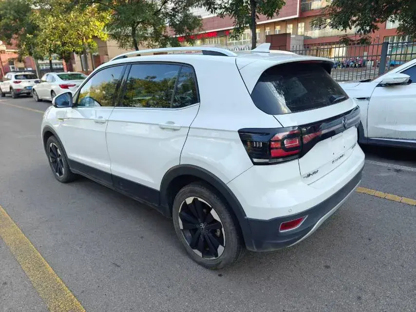 2021 VOLKSWAGEN TACQUA thumbnail 3