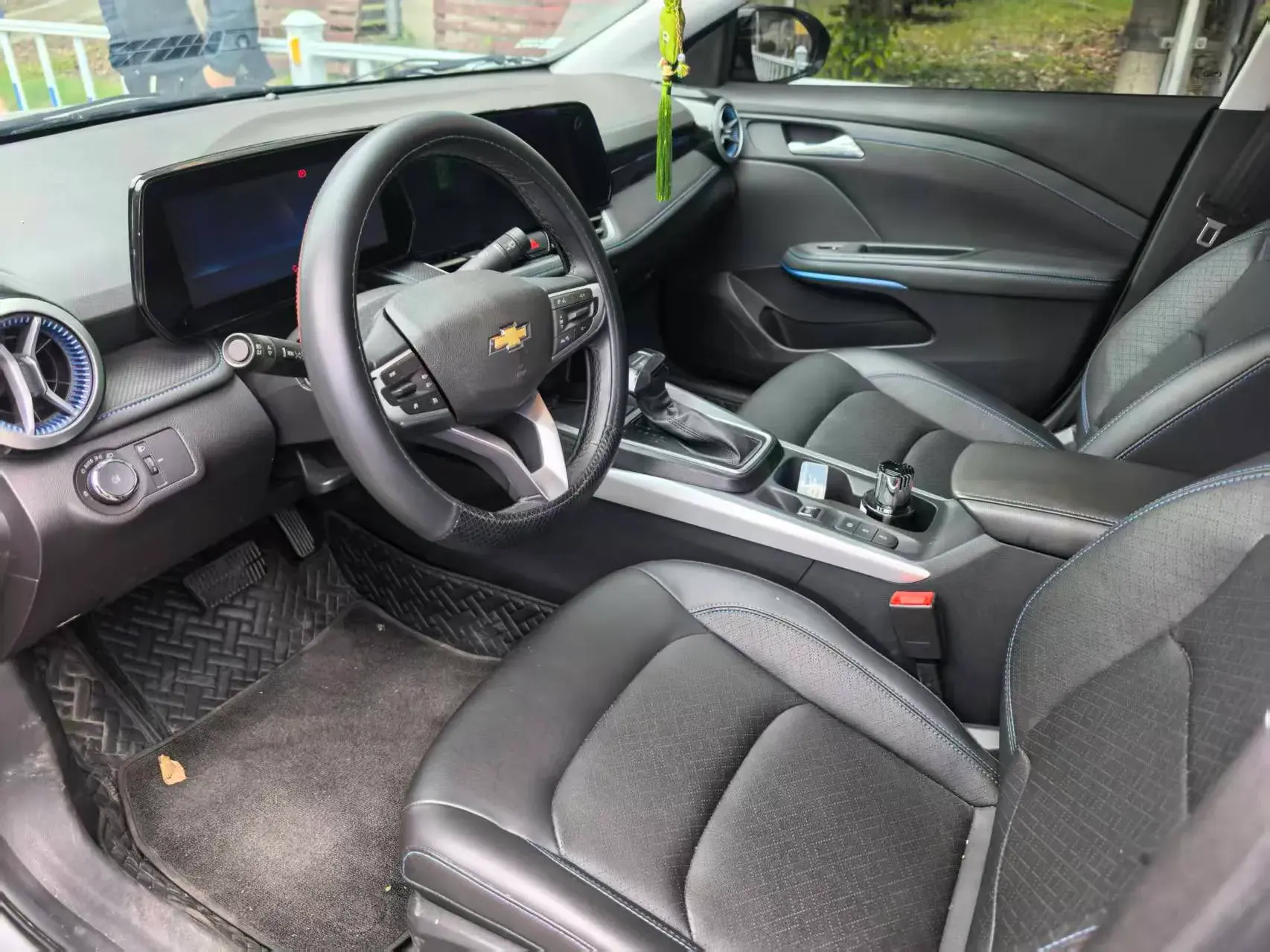 2023 CHEVROLET MONZA thumbnail 4