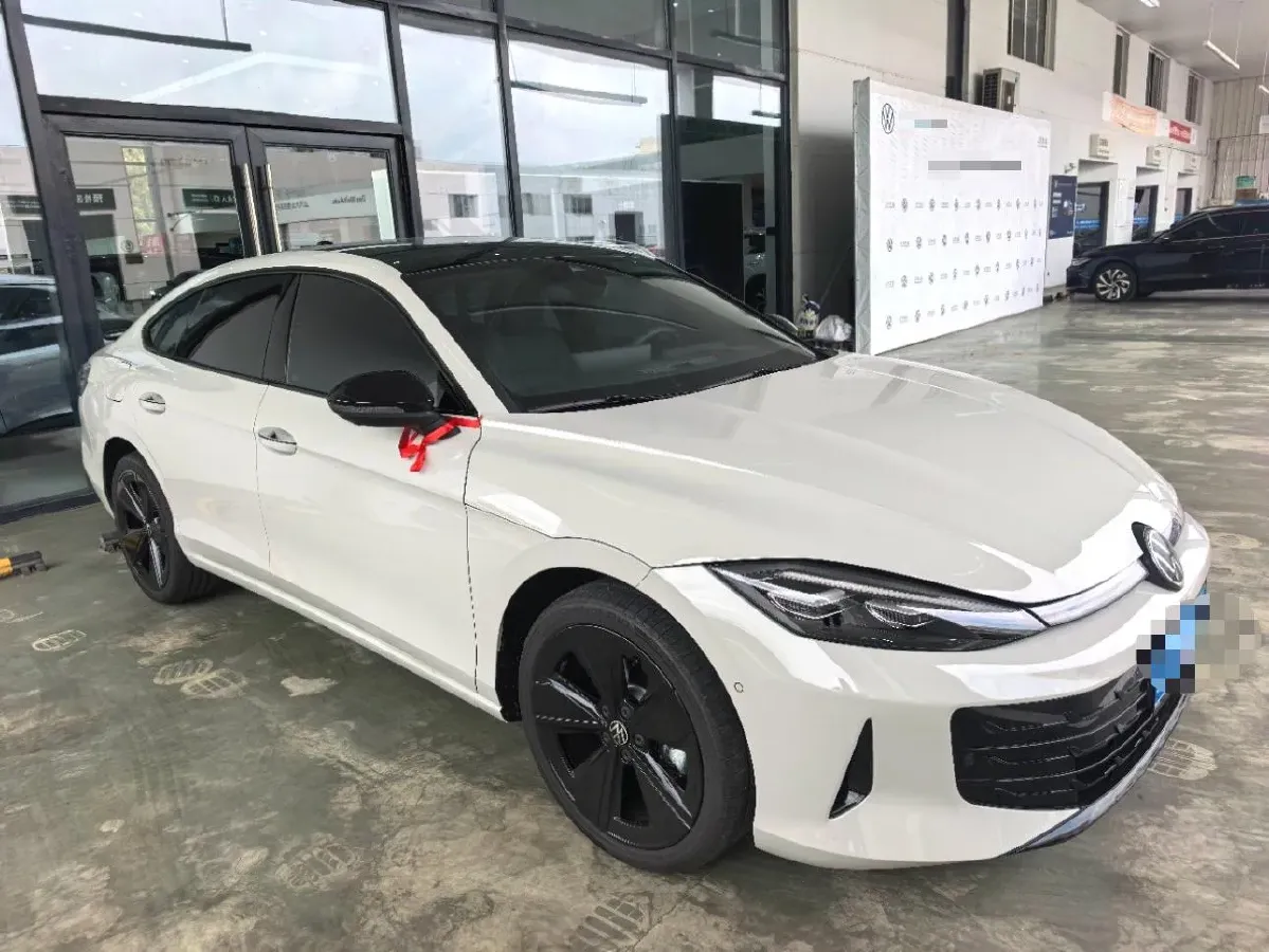 2026 Volkswagen Lamando 2.0T 220HP L4 7DCT,autocango,china used car exporter,china ev exporter,chinese used car exporter,chinese used ev exporter