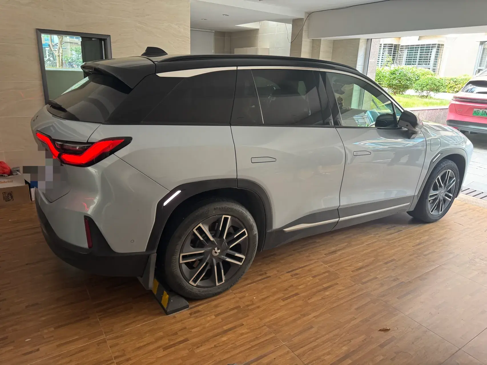 2020 NIO ES6 thumbnail 4