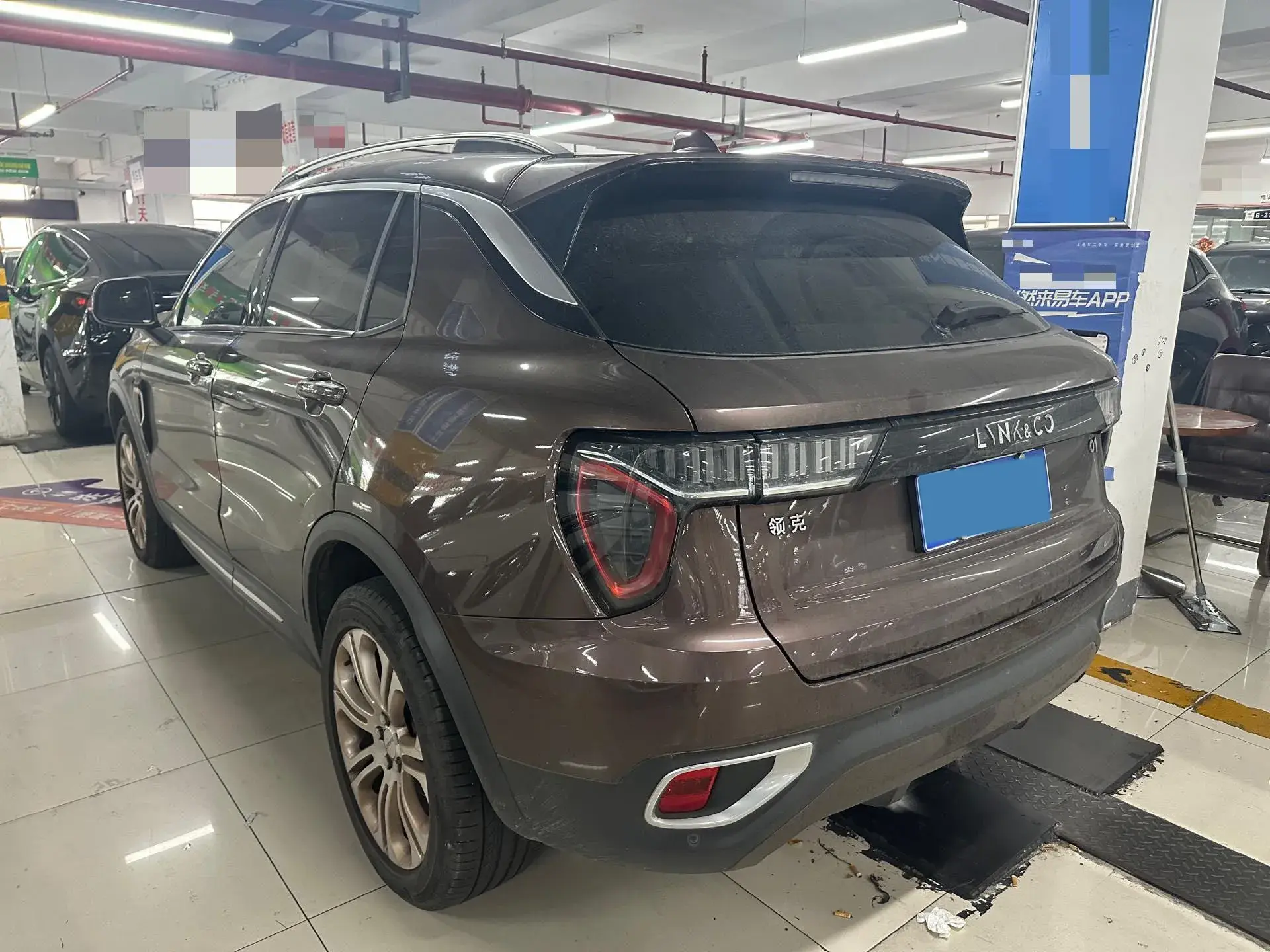 2017 LYNK&CO 01 thumbnail 3