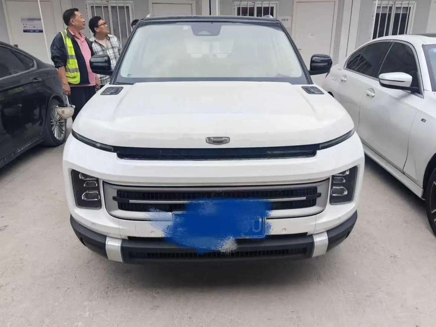 2023 GEELY ICON thumbnail 2