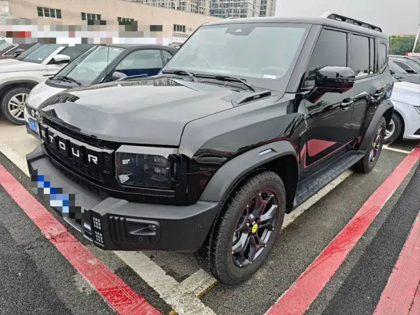 2025 JETOUR TRAVELLER view 1