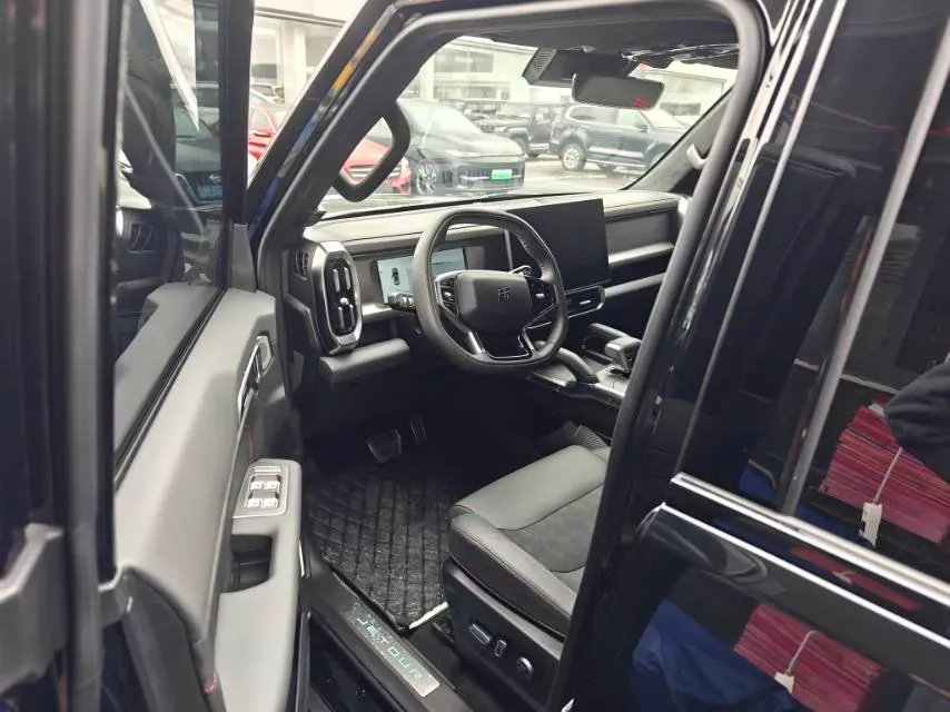 2025 Jetour Traveller 2.0T 254HP L4 7DCT,autocango,china used car exporter,china ev exporter,chinese used car exporter,chinese used ev exporter