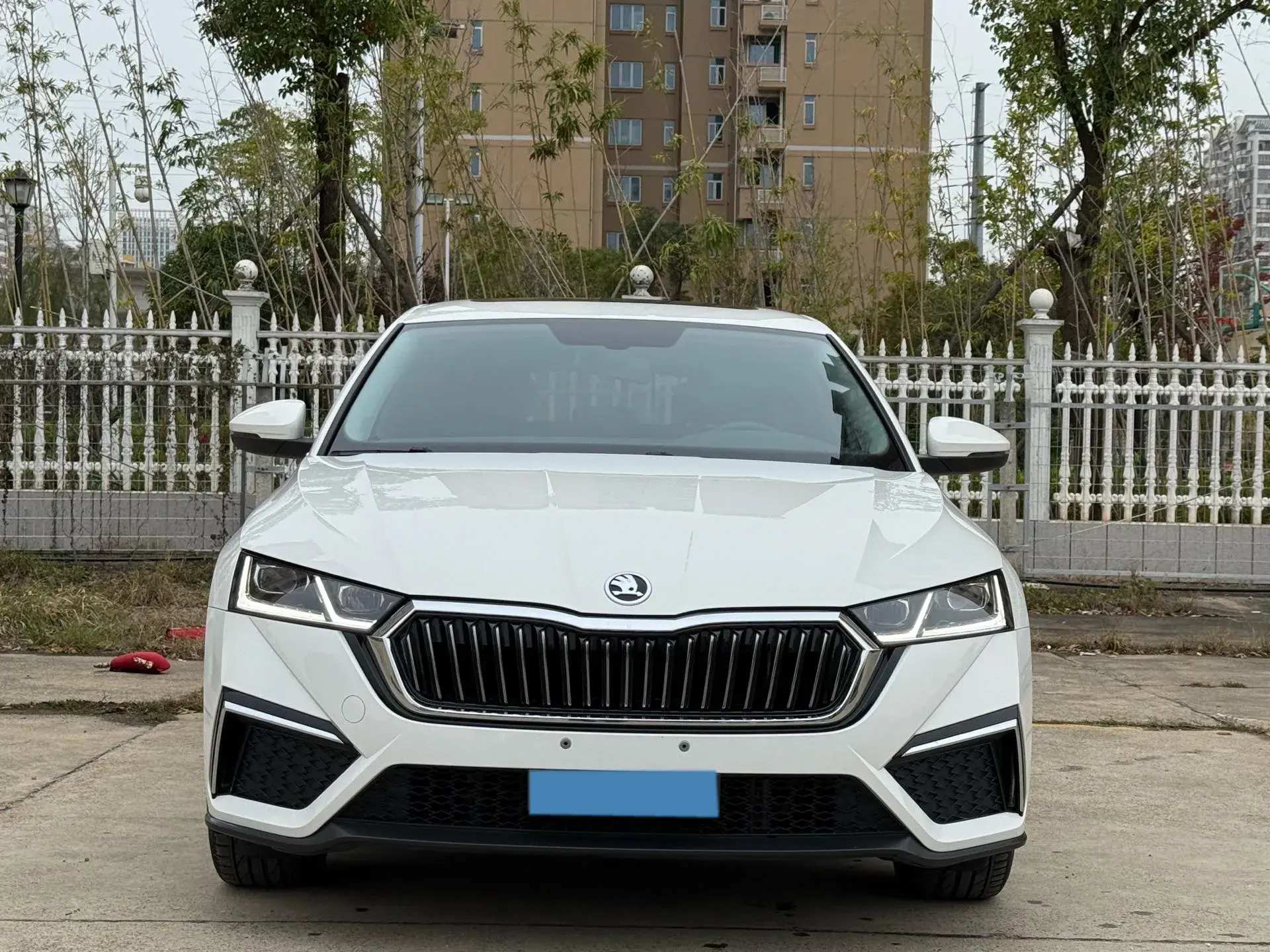 2022 SKODA OCTAVIA thumbnail 2