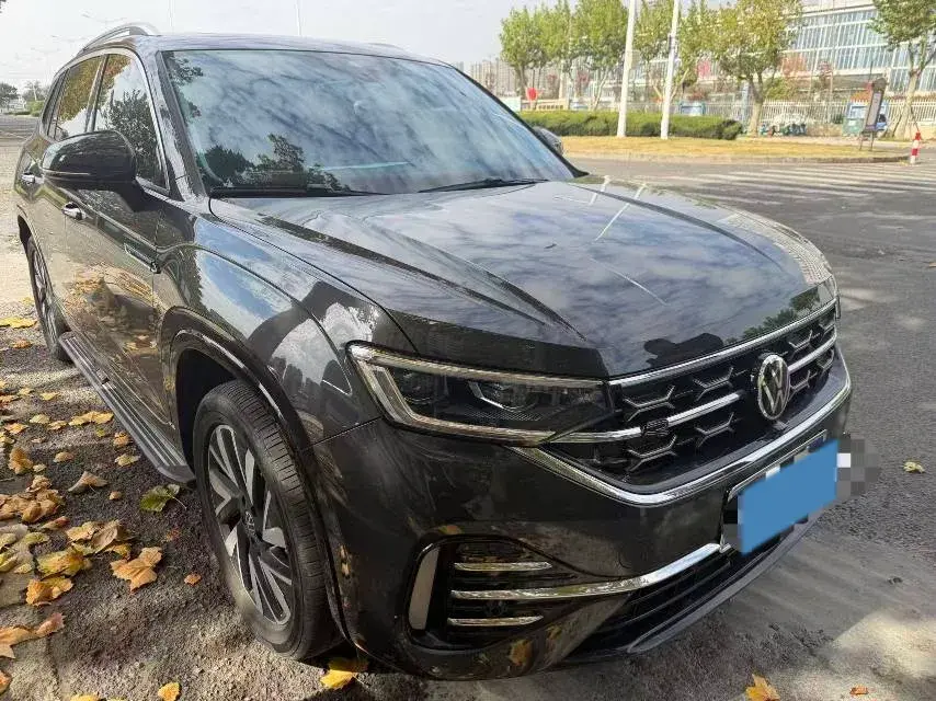 2024 VOLKSWAGEN TAYRON thumbnail 2