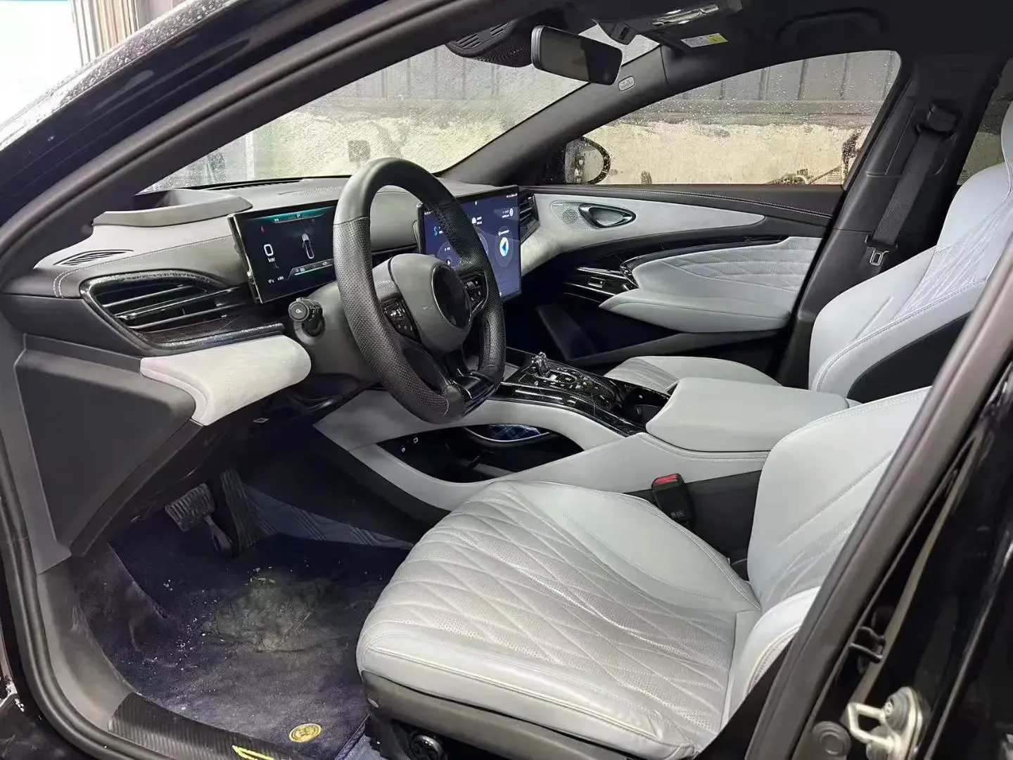 2022 BYD SEAL thumbnail 4