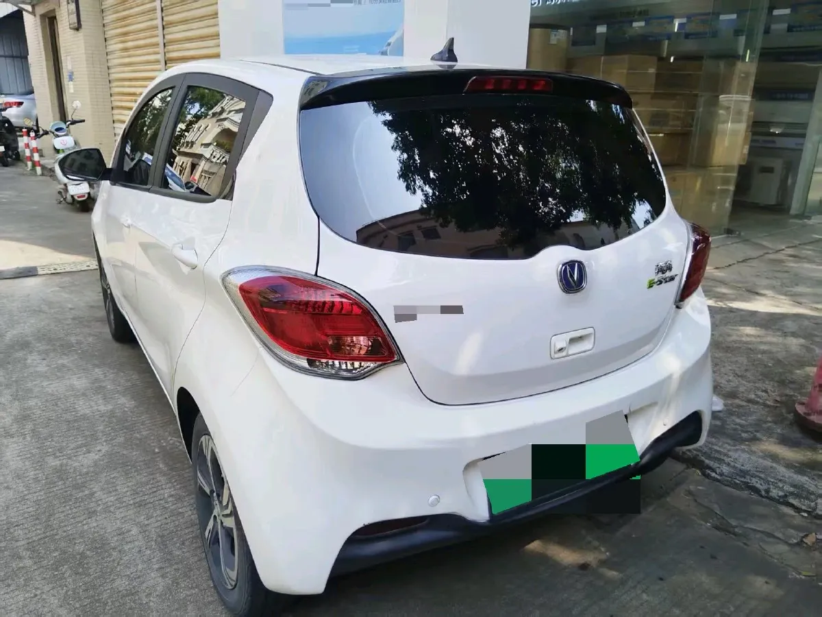 2022 ChangAn BenBen E-Star BEV 31.95KWH,autocango,china used car exporter,china ev exporter,chinese used car exporter,chinese used ev exporter