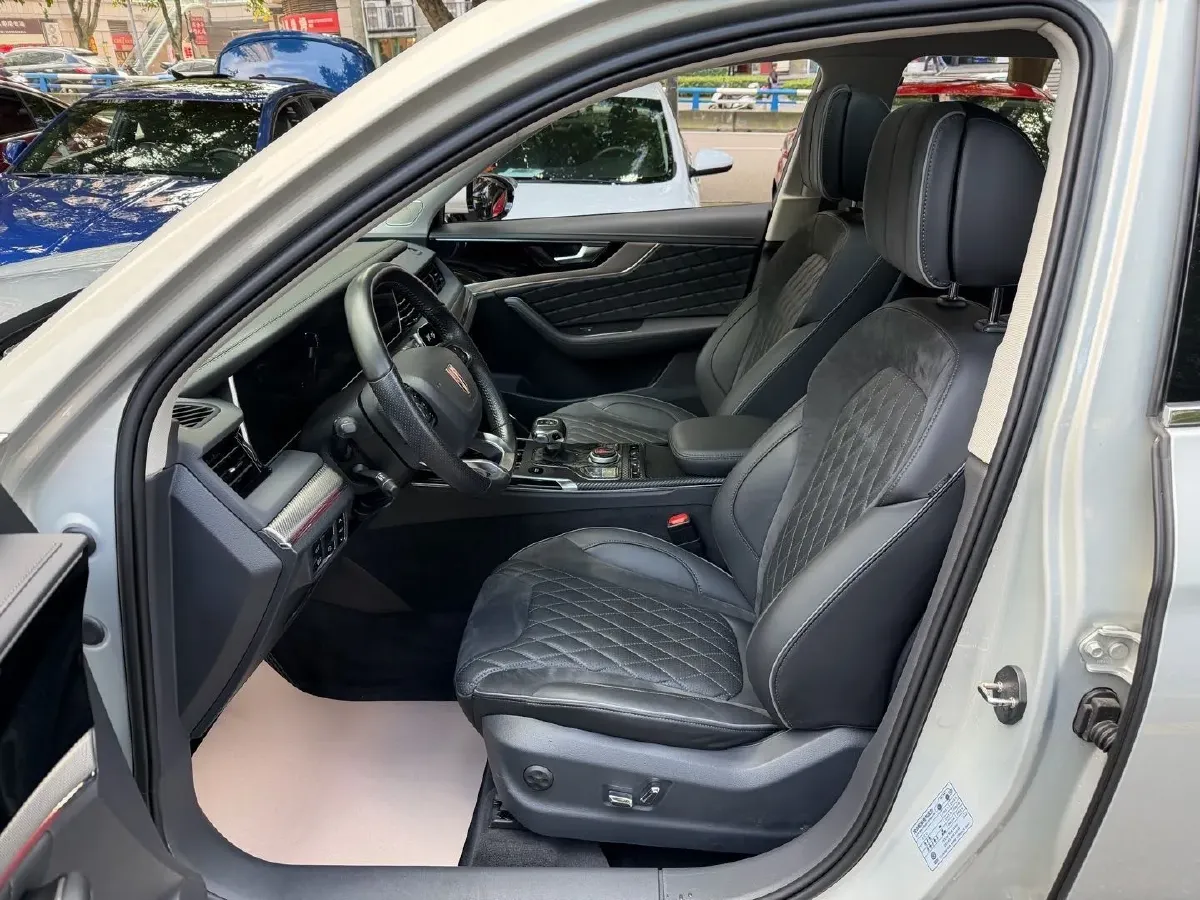 2019 HongQi HS5 2.0T 224HP L4 6AT,autocango,china used car exporter,china ev exporter,chinese used car exporter,chinese used ev exporter