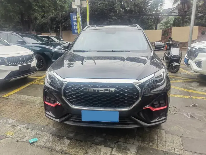 2023 JETOUR X70 thumbnail 2