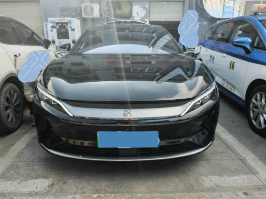 2021 BYD HAN thumbnail 2