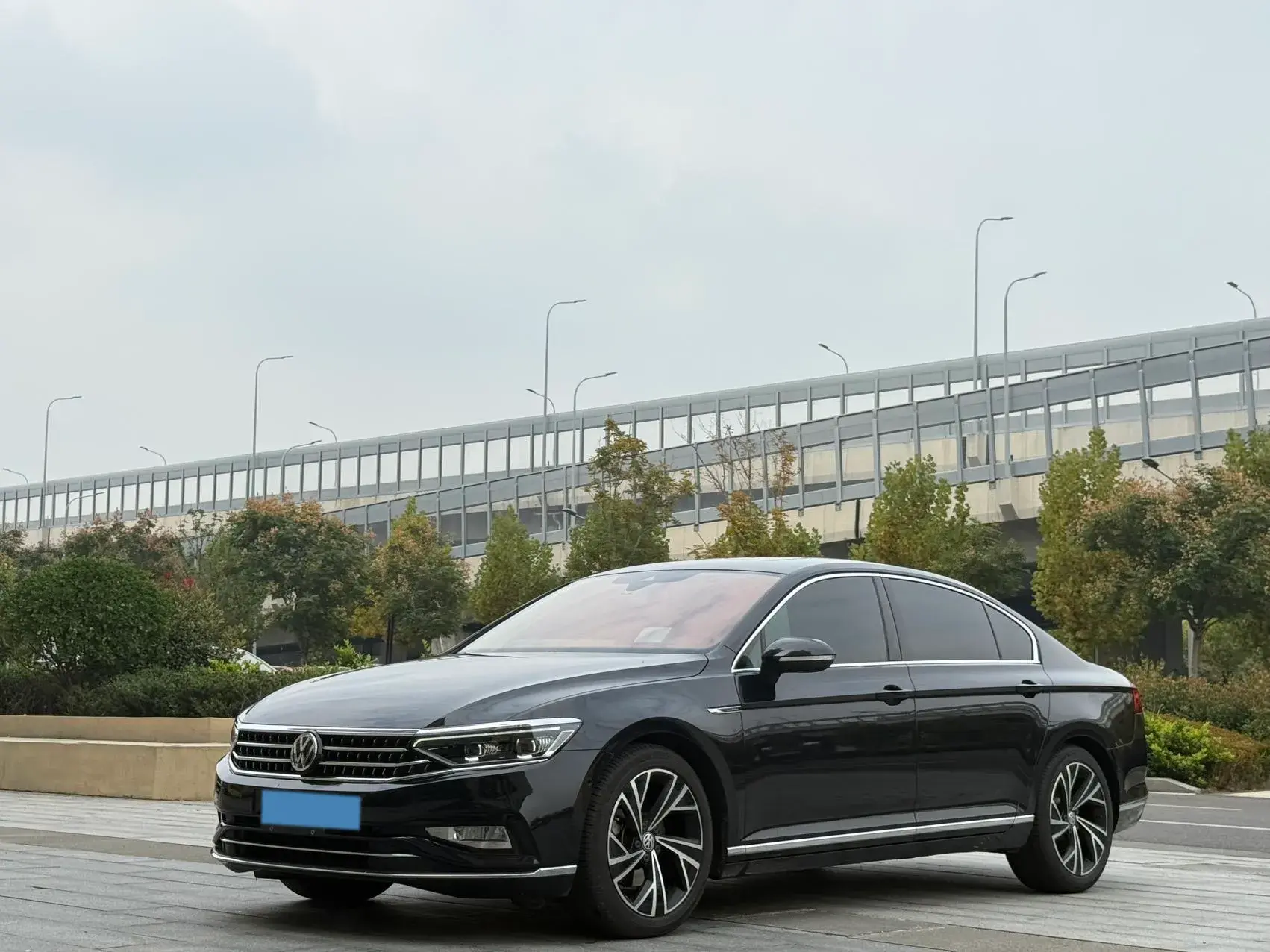 2020 VOLKSWAGEN MAGOTAN thumbnail 2