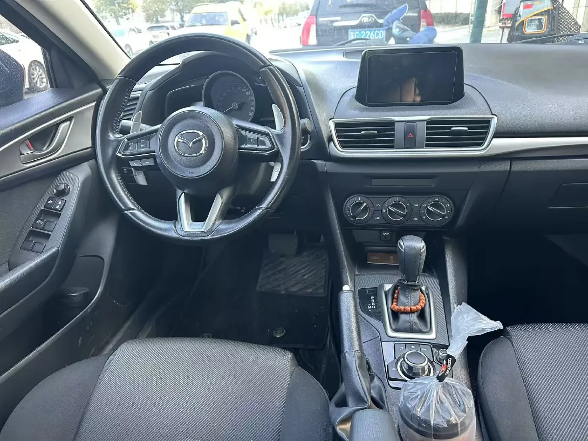 2017 Mazda 3 Axela 1.5L 117HP L4 6AT,autocango,china used car exporter,china ev exporter,chinese used car exporter,chinese used ev exporter