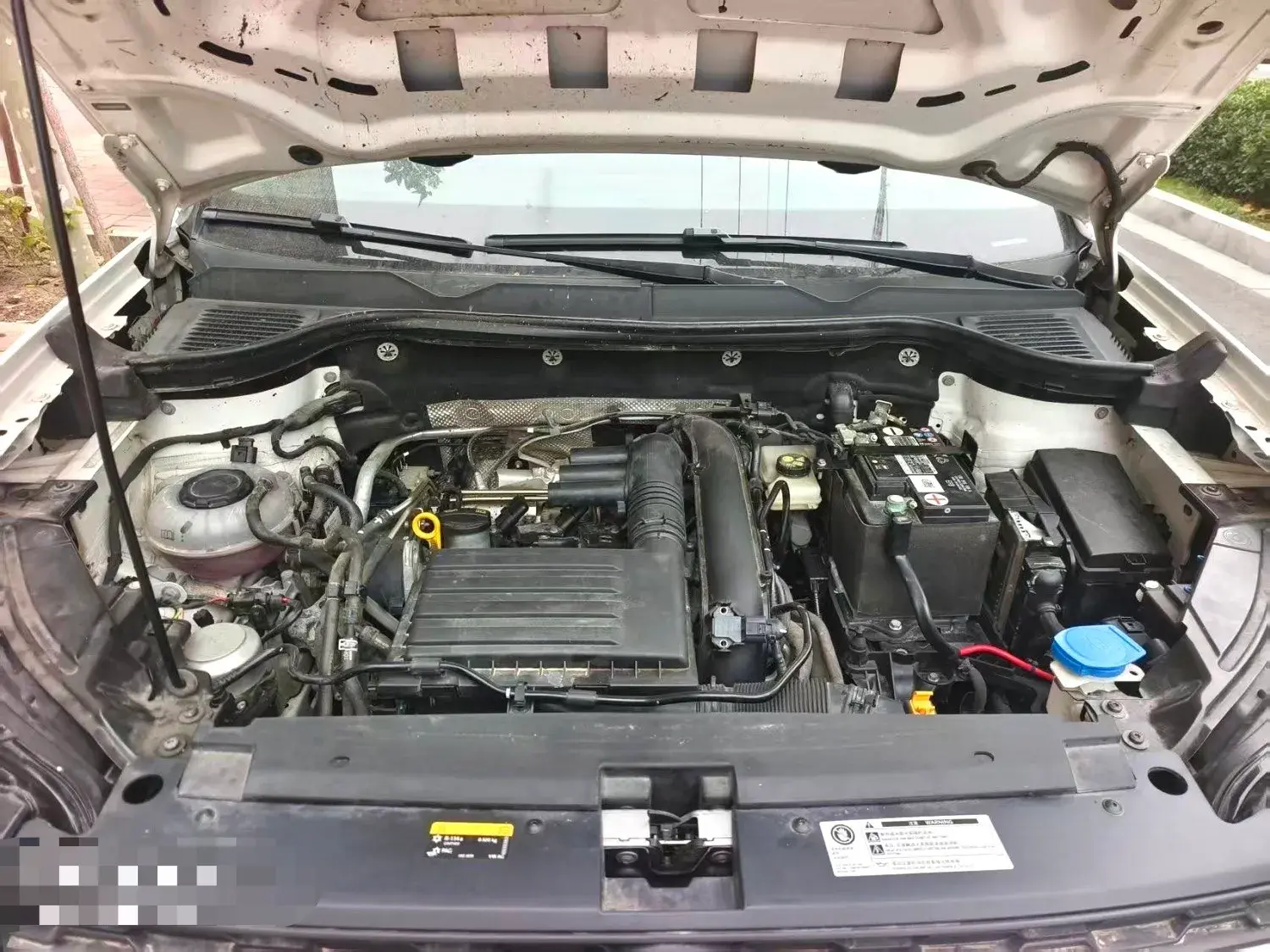 2021 VOLKSWAGEN THARU thumbnail 3