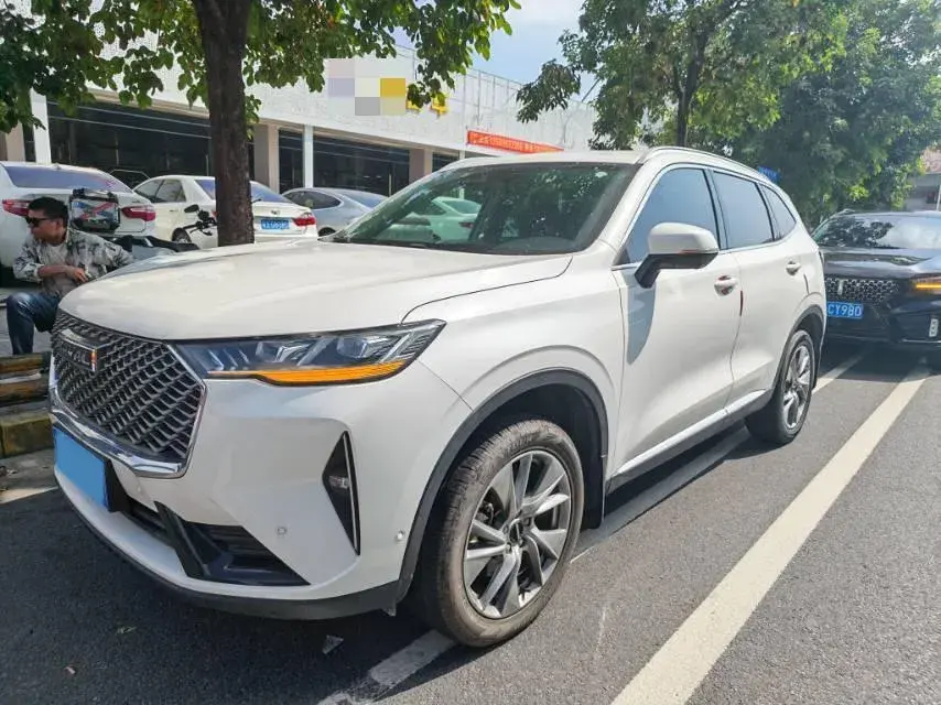 2021 HAVAL H6 view 1