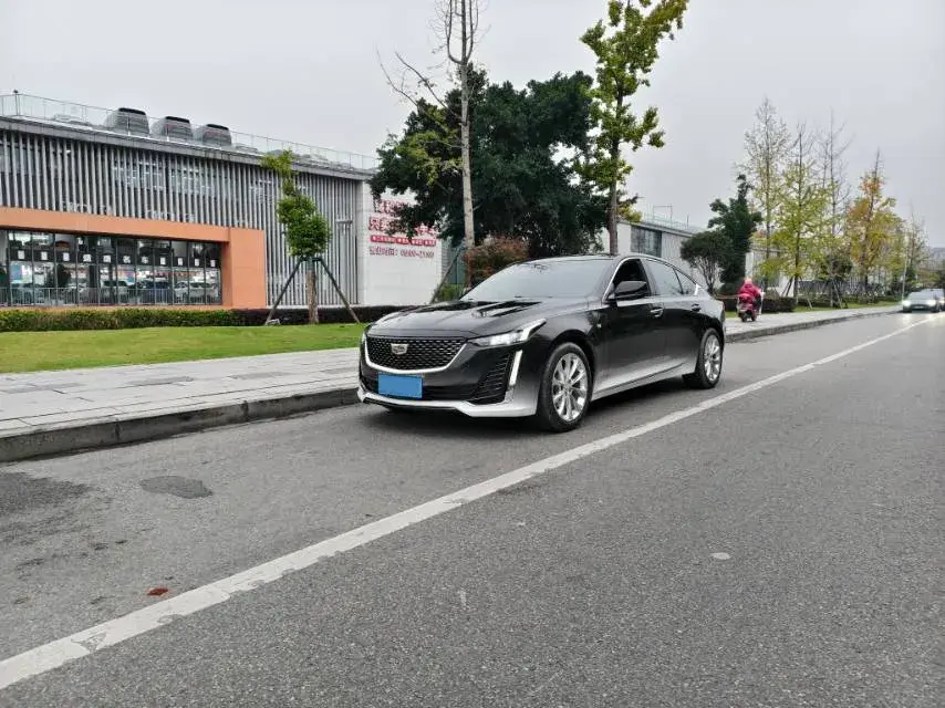 2021 CADILLAC CT5 view 1