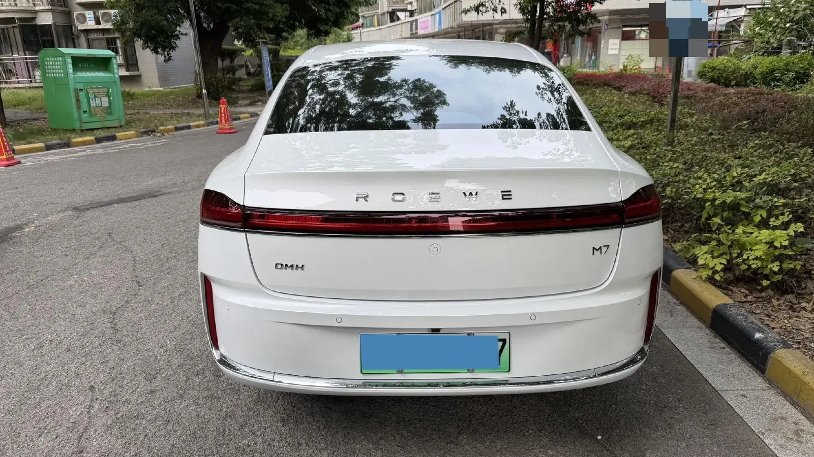 2025 Roewe M7 DMH 1.5L 112HP L4 1DHT PHEV,autocango,china used car exporter,china ev exporter,chinese used car exporter,chinese used ev exporter