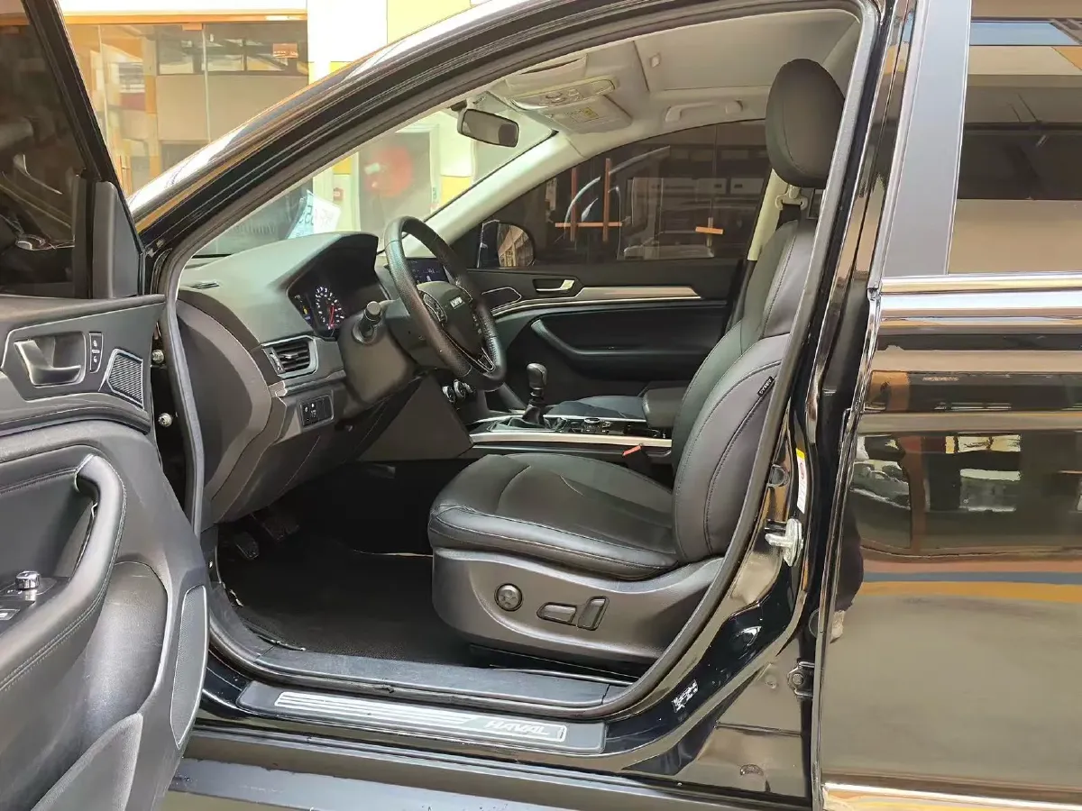 2018 Haval H6 1.5T 150HP L4 6MT,autocango,china used car exporter,china ev exporter,chinese used car exporter,chinese used ev exporter