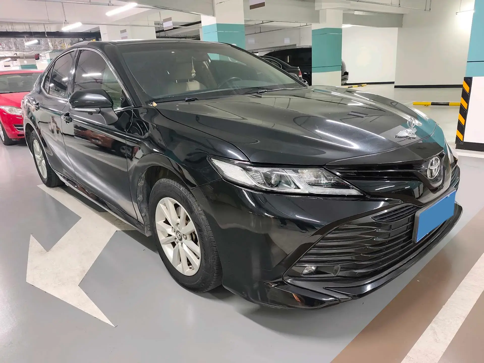 2019 TOYOTA CAMRY thumbnail 3