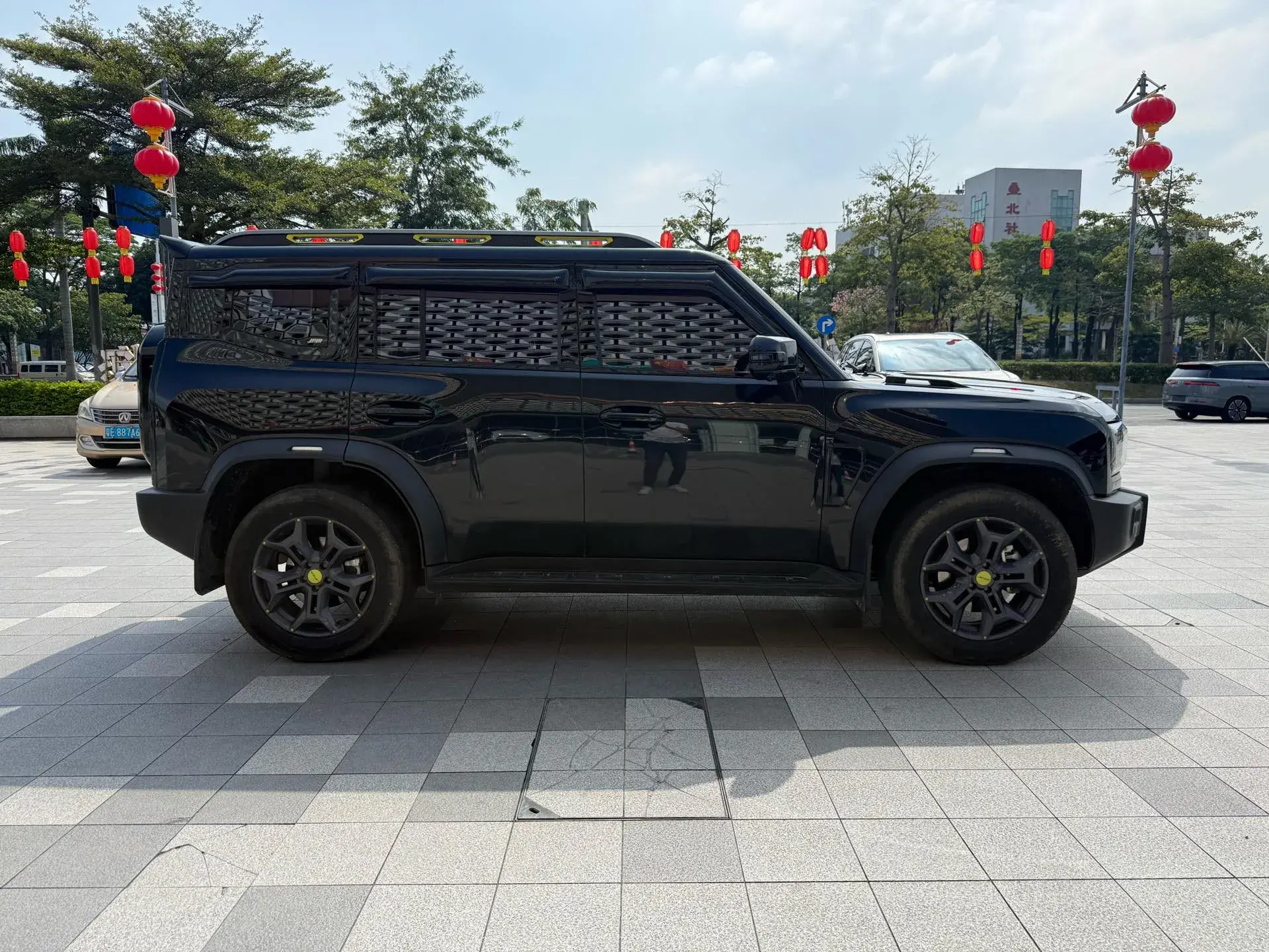 2023 JETOUR TRAVELLER thumbnail 4