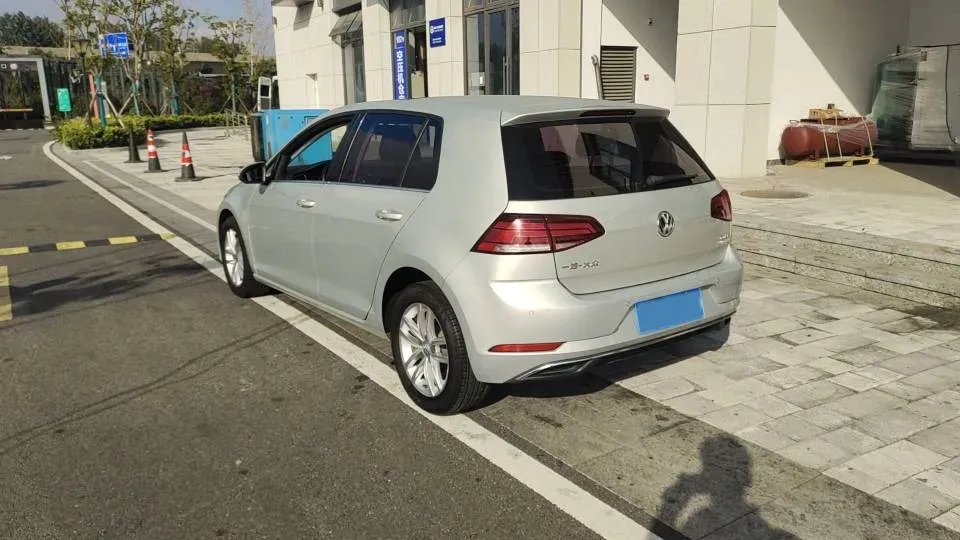 2018 Volkswagen Golf 1.4T 131HP L4 7DCT,autocango,china used car exporter,china ev exporter,chinese used car exporter,chinese used ev exporter