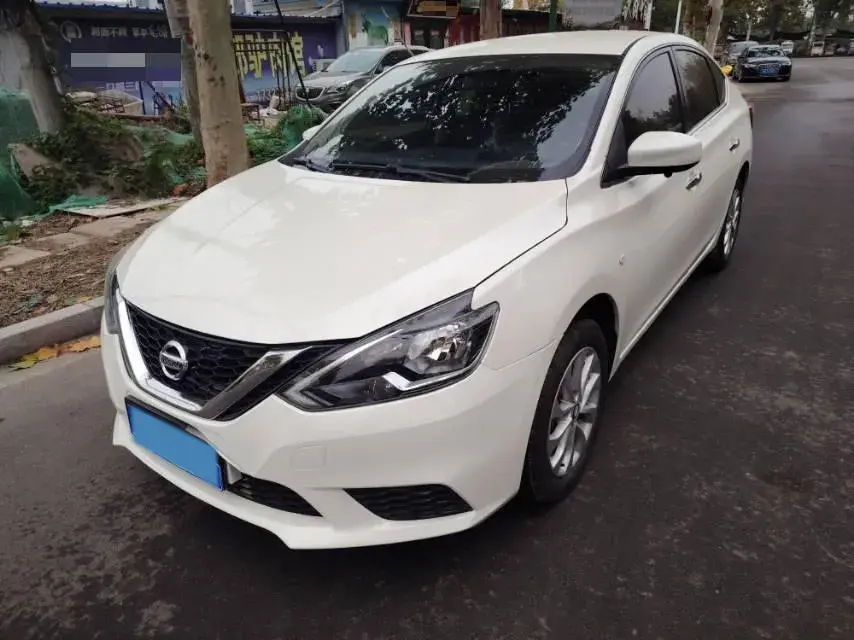 2024 NISSAN SYLPHY view 1