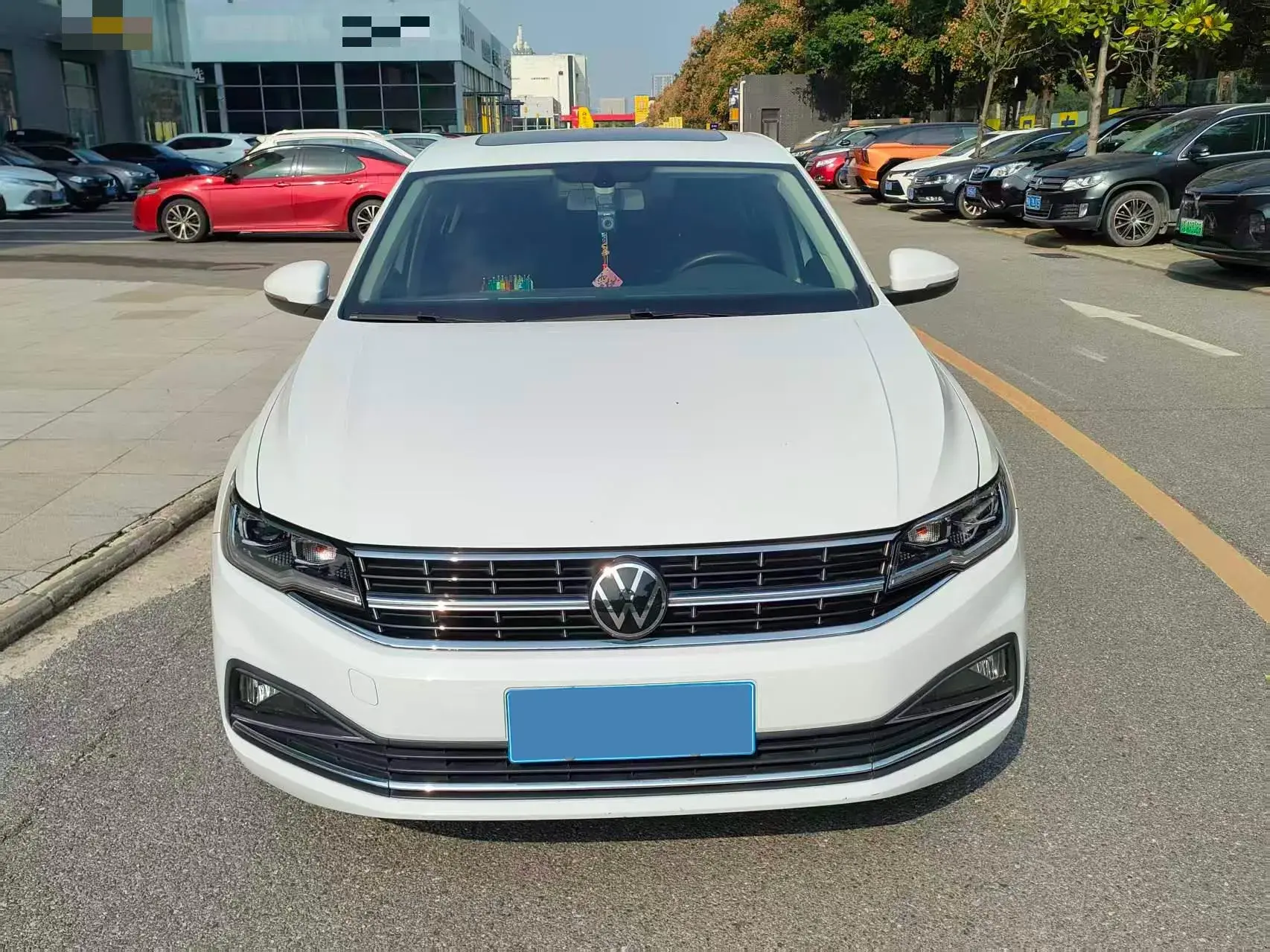 2021 VOLKSWAGEN BORA thumbnail 2