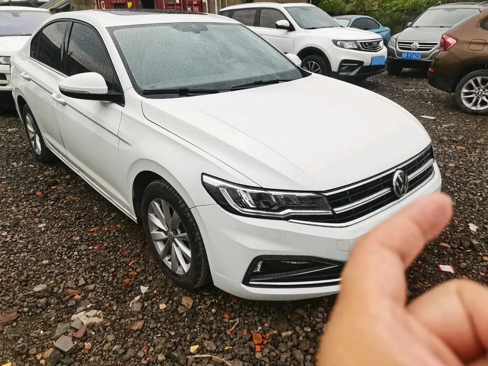 2019 VOLKSWAGEN BORA thumbnail 2