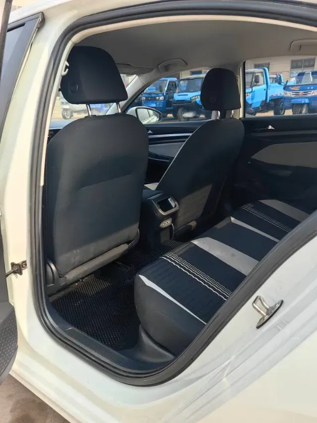 2023 Volkswagen Bora 1.2T 116HP L4 7DCT,autocango,china used car exporter,china ev exporter,chinese used car exporter,chinese used ev exporter