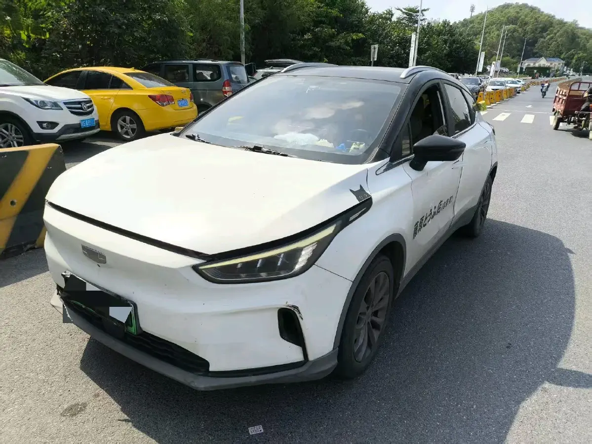 2022 Geometry C BEV 70KWH