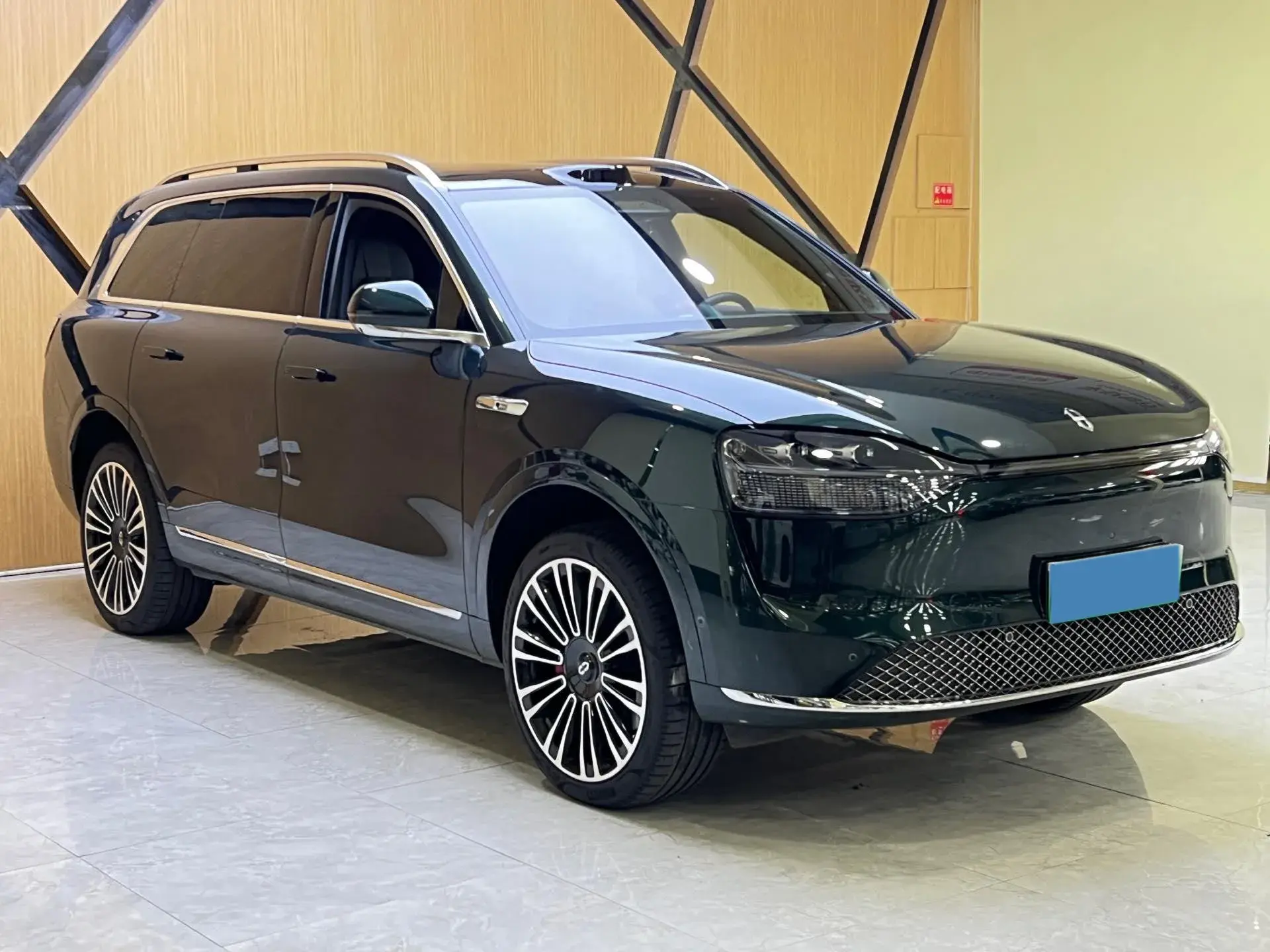 2024 AITO AITO thumbnail 2