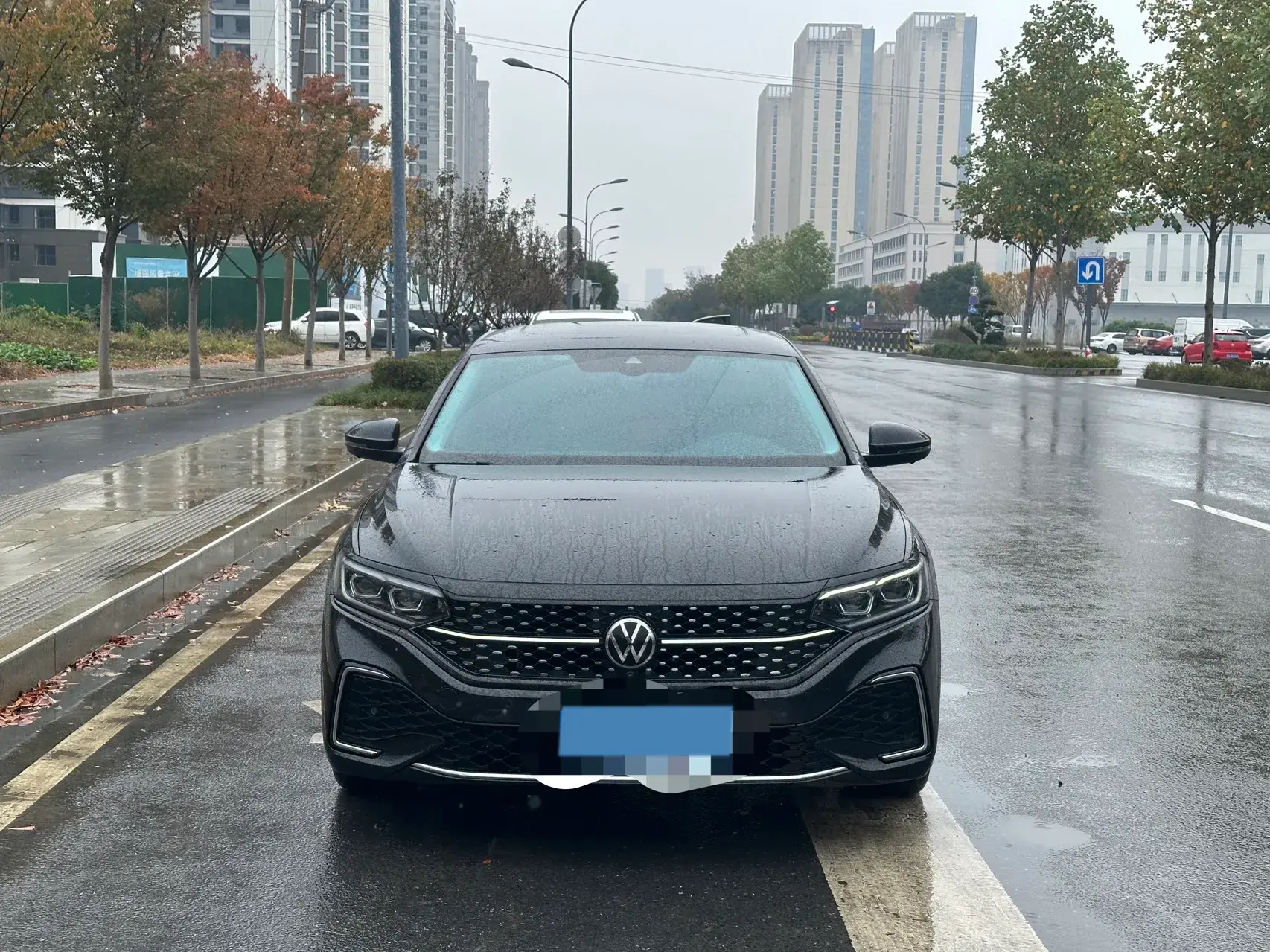 2024 VOLKSWAGEN PASSAT thumbnail 2