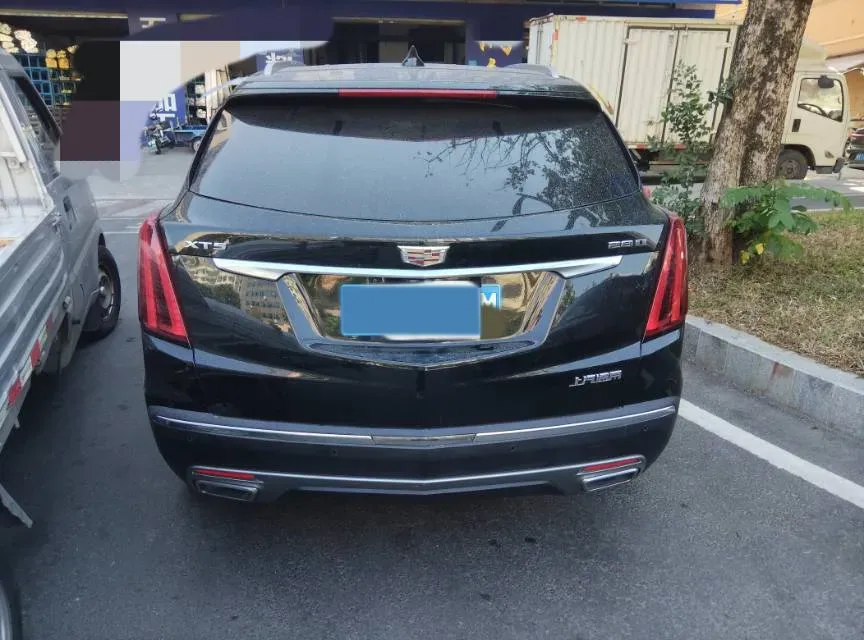 2021 Cadillac XT5 2.0T 237HP L4 9AT,autocango,china used car exporter,china ev exporter,chinese used car exporter,chinese used ev exporter