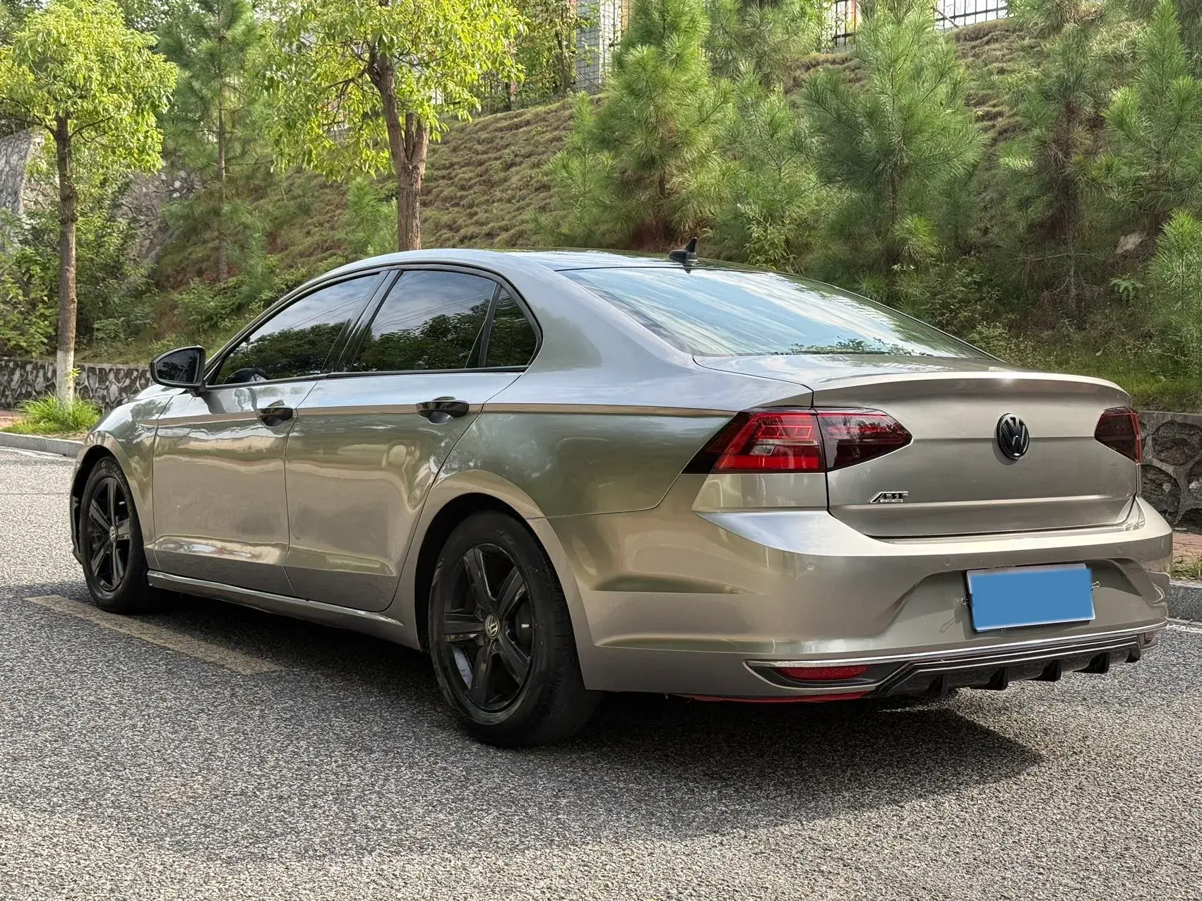 2019 VOLKSWAGEN LAMANDO thumbnail 4