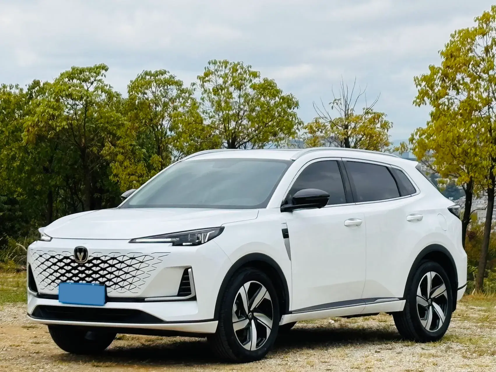 2024 CHANGAN X5 view 1