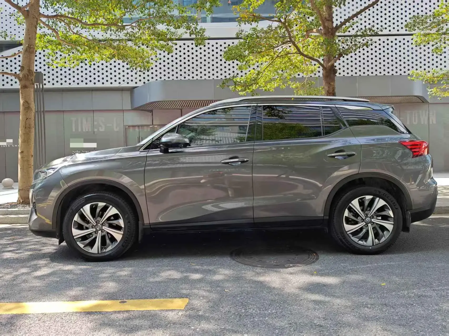 2020 GAC TRUMPCHI thumbnail 3