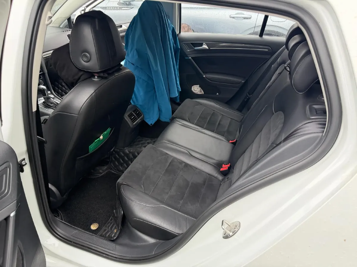 2018 Volkswagen Golf 1.4T 131HP L4 7DCT,autocango,china used car exporter,china ev exporter,chinese used car exporter,chinese used ev exporter