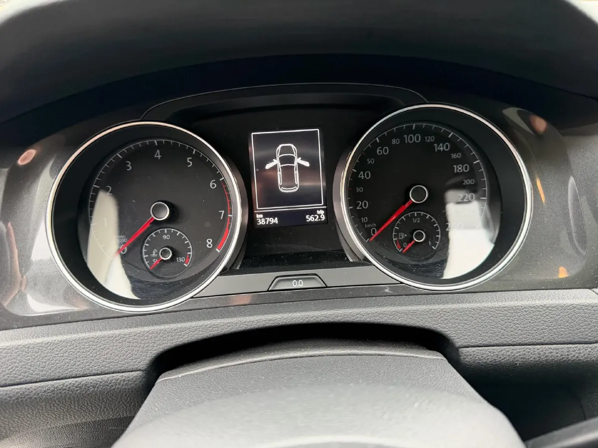 2018 Volkswagen Golf 1.4T 131HP L4 7DCT,autocango,china used car exporter,china ev exporter,chinese used car exporter,chinese used ev exporter